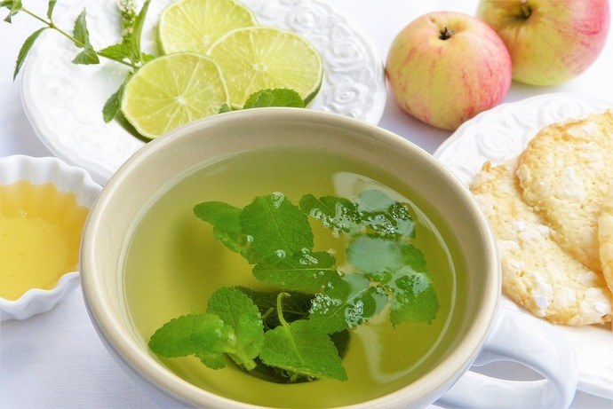 l'huile essentielle de menthe poivrée